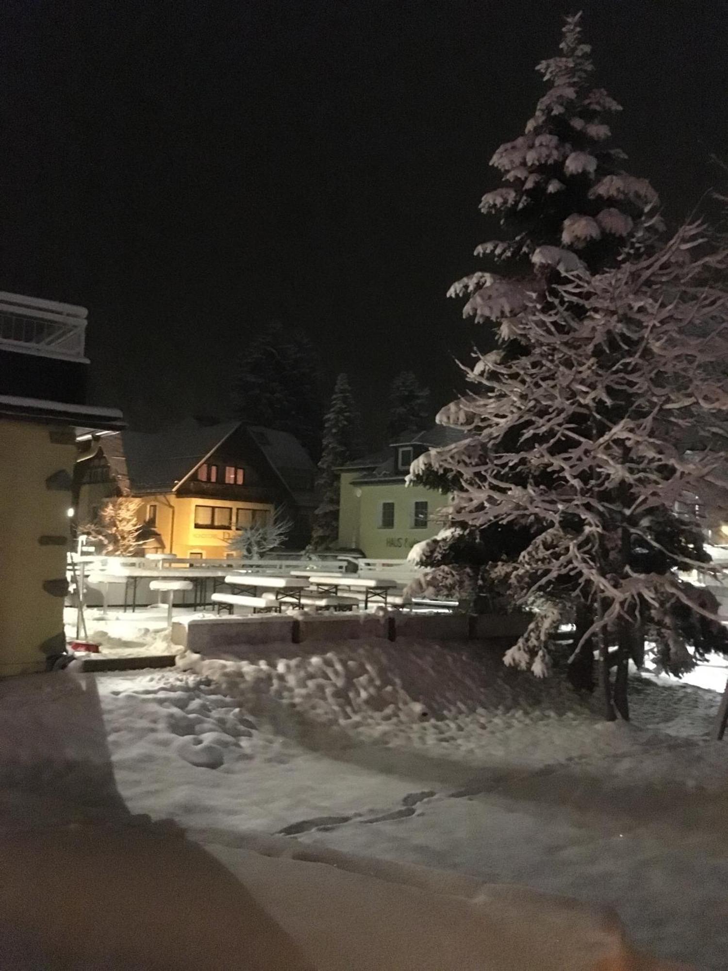 Hotel Lindenhof Bad Gastein Bagian luar foto