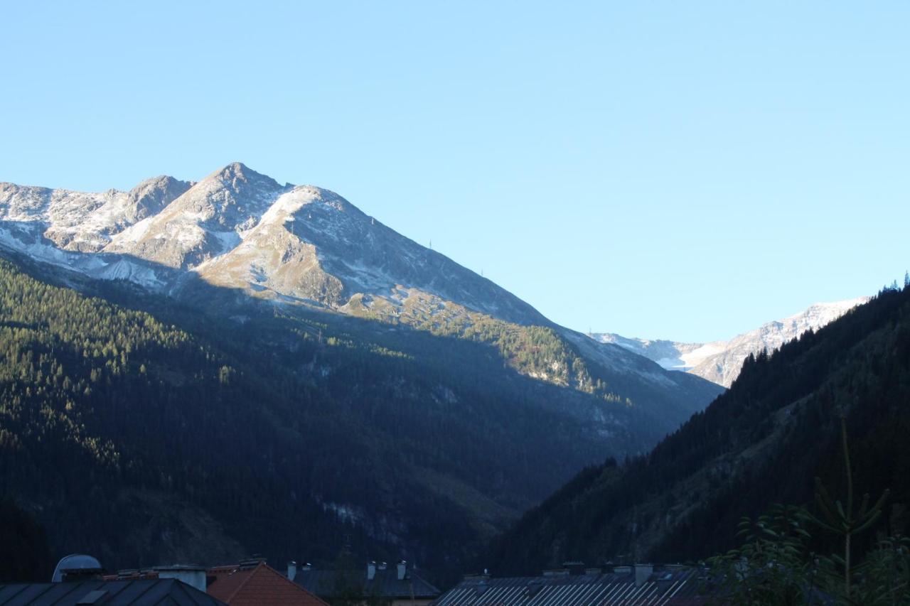 Hotel Lindenhof Bad Gastein Bagian luar foto